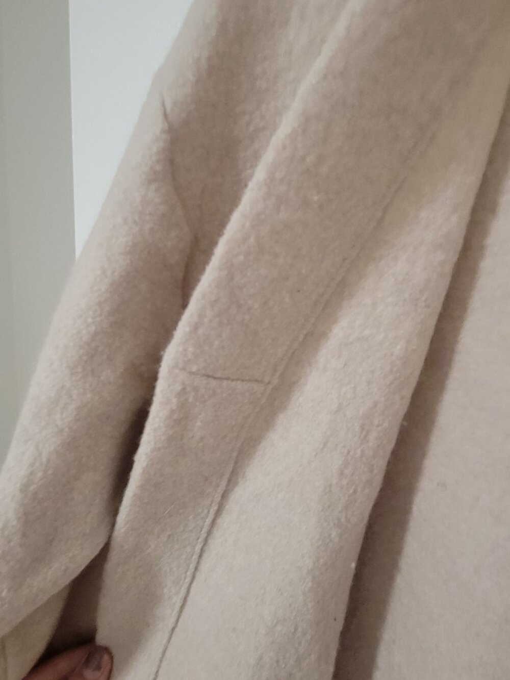Wilfred Aritzia Thais Cardigan - 100% Merino Wool - Birch - Medium - Picture 5 of 8